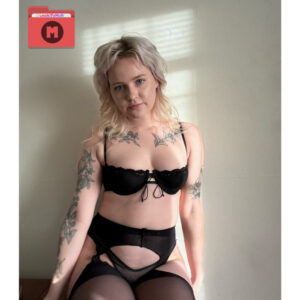 blondpeche OnlyFans Leaked 30GB