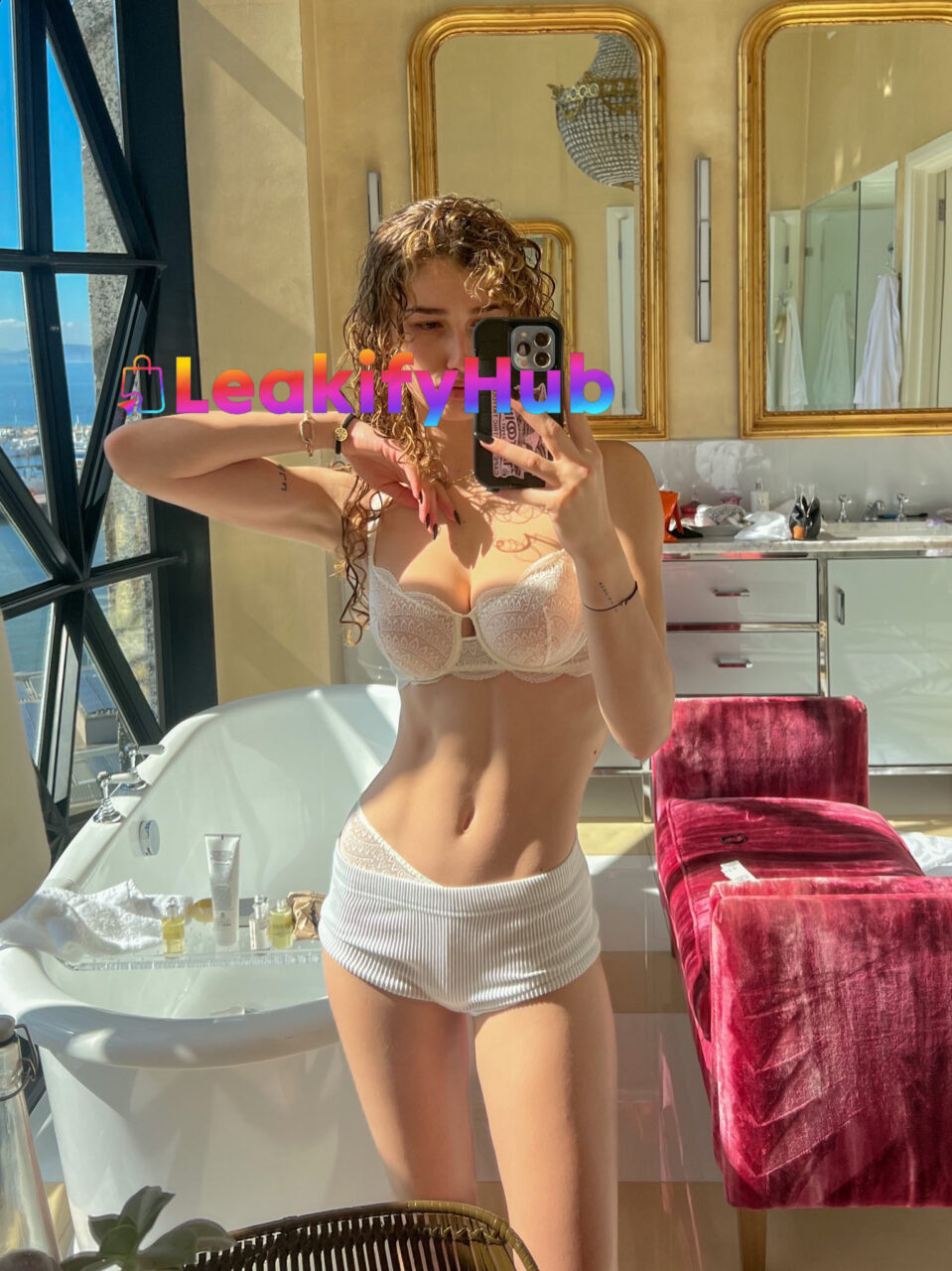 Sydneyvmayy photo 5