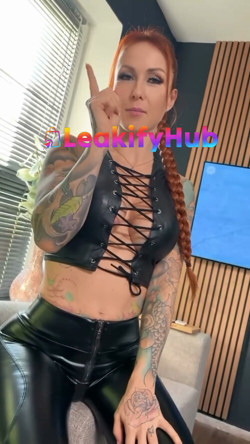 liabootyy photo 4