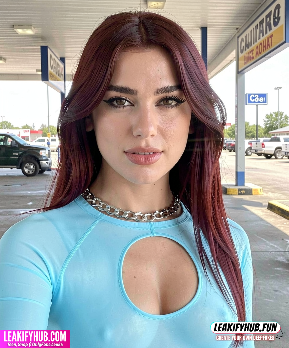 Dua Lipa photo 8