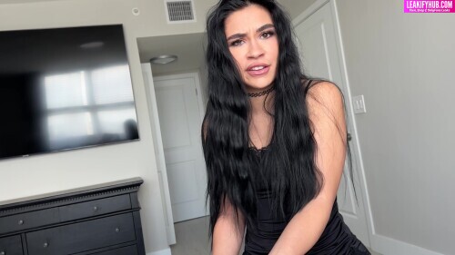 Delilah Dagger photo 4