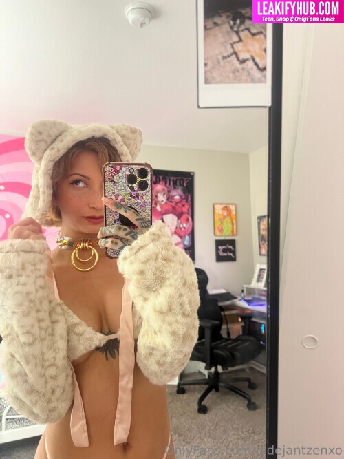 Jade Jantzen photo 7
