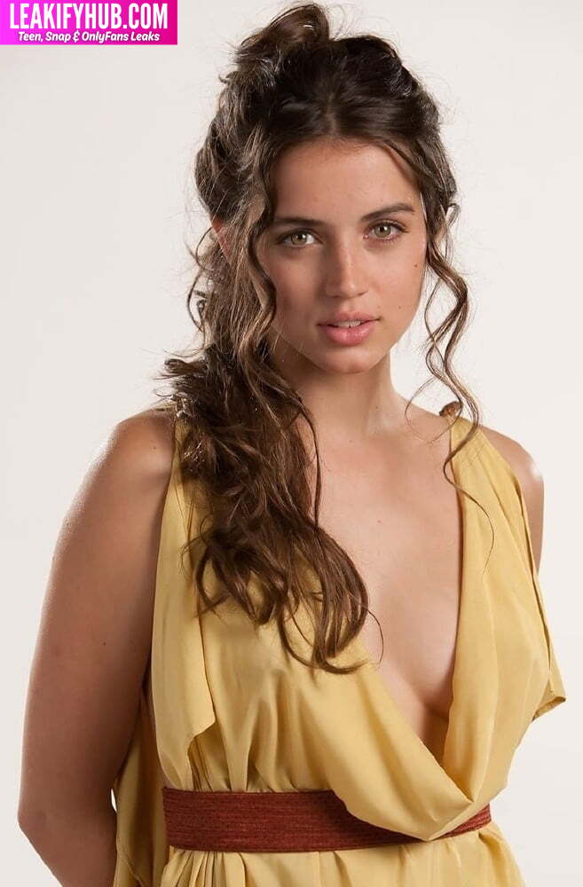 Ana De Armas photo 16