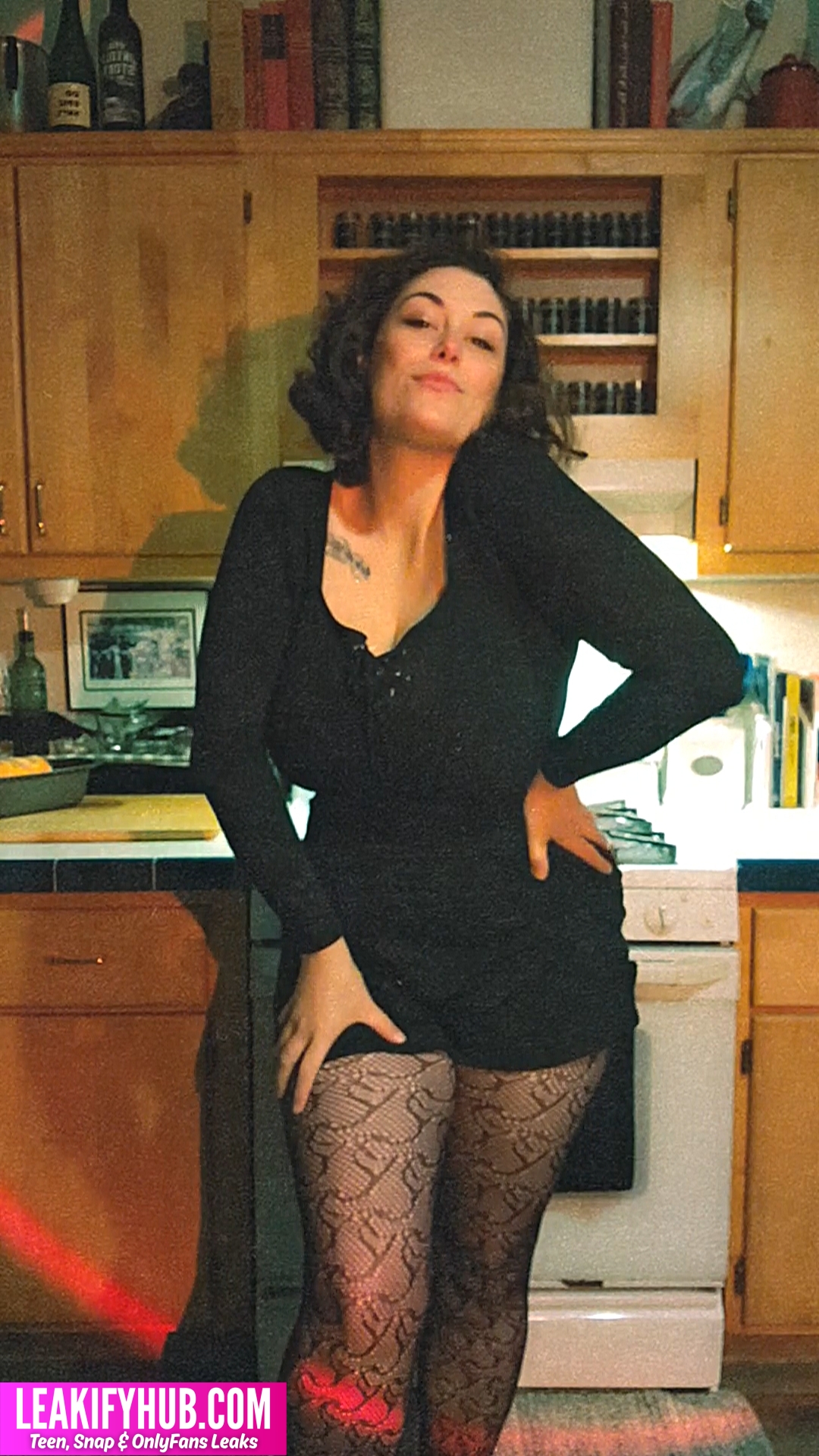 Alixmercury photo 12