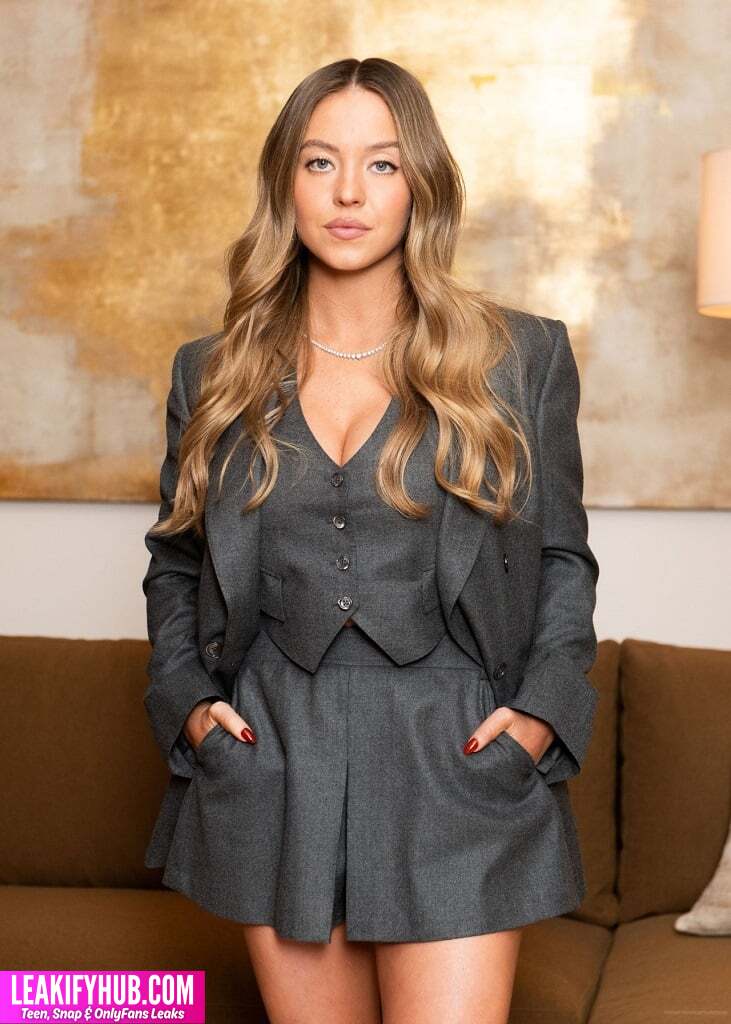 Sydney Sweeney photo 28